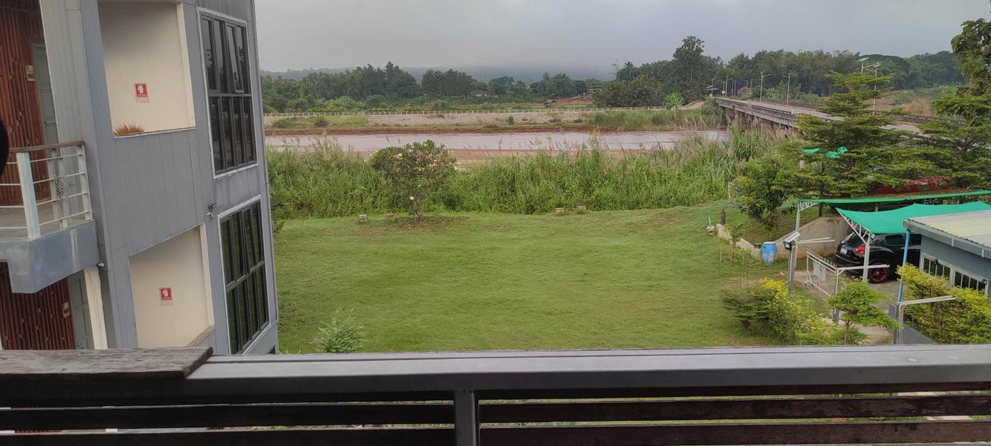 Dream Riverside Mae Sariang Exterior photo
